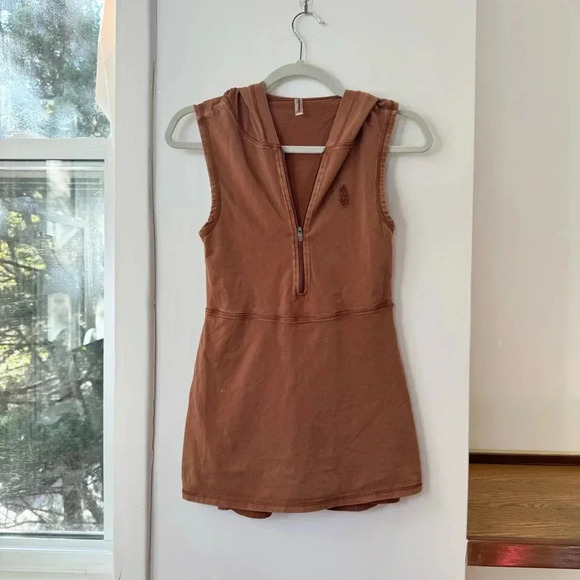 New Free People Movement Hot Shot Hooded Skortsie One Piece Skort Brown XS - Picture 3 of 9